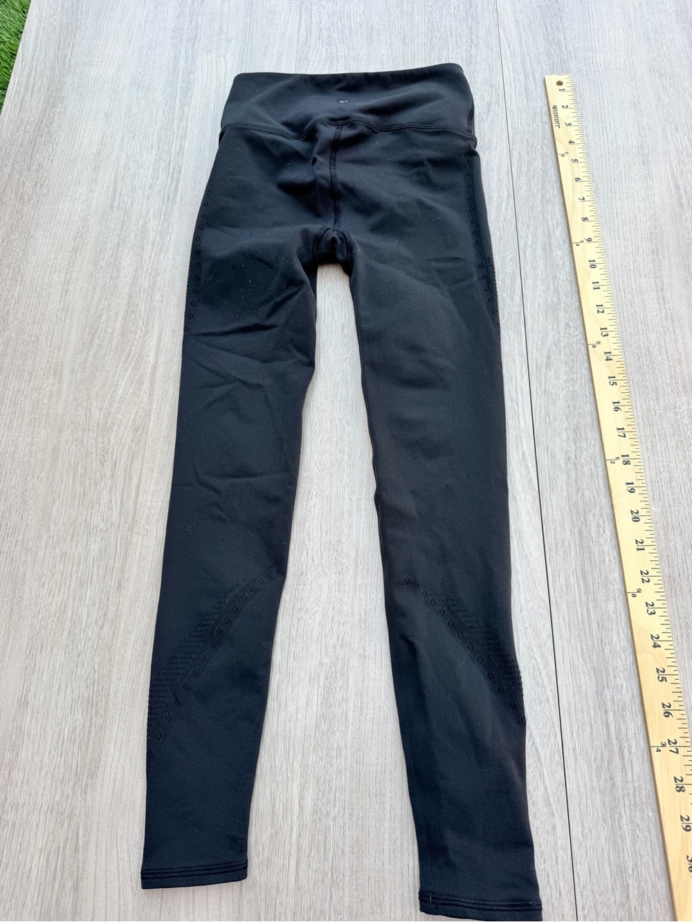 lululemon athletica Black Kids Leggings - Stretch Active Bottoms